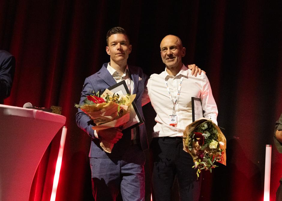 Einar Otto Stangvik og Rolf J. Widerøe i VG